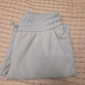 NWT Lululemon Brushed Softstreme Ribbed High-Rise Jogger